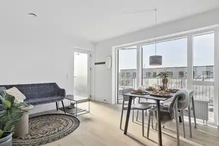 apartment Lys 3-værelses lejlighed med terrasse i Aarhus N