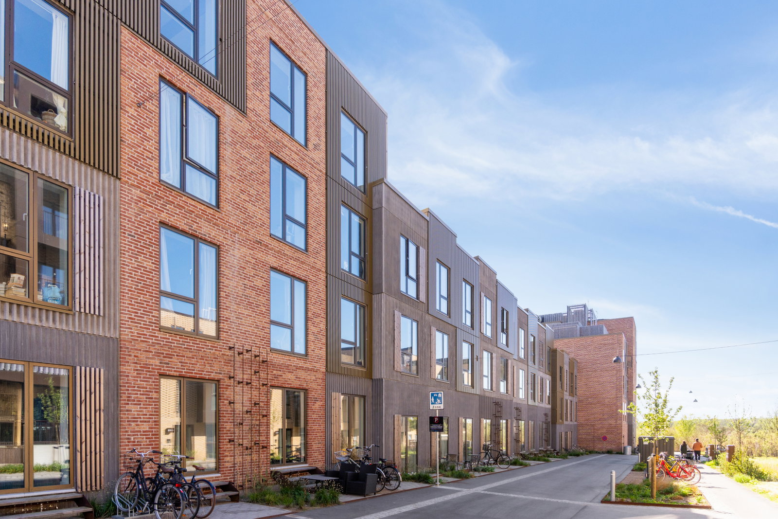 apartment 1-værelsesbolig med metro og natur tæt på