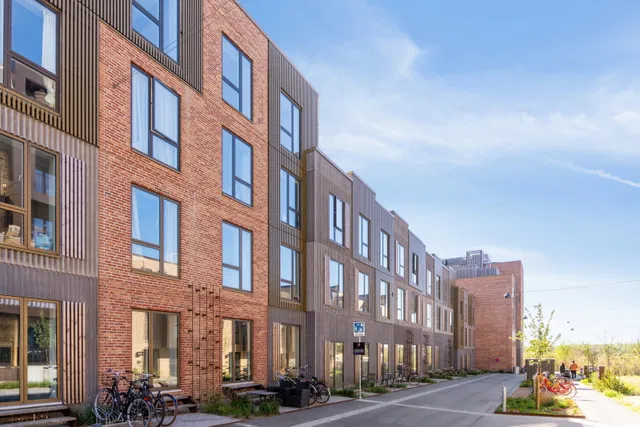 apartment 1-værelsesbolig med metro og natur tæt på