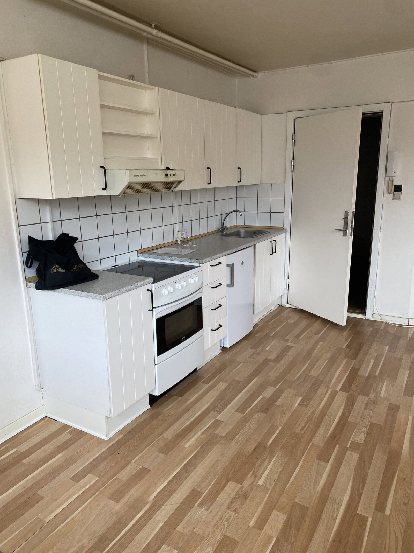 apartment Central kælderlejlighed i Odense C