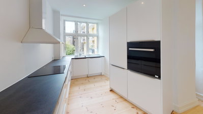 Indbydende 4-værelses bolig under modernisering på Vesterbro - Sundevedsgade, København V - 1
