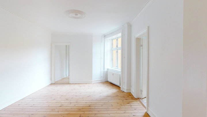 Indbydende 4-værelses bolig under modernisering på Vesterbro - Sundevedsgade, København V - 0