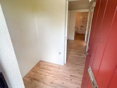 apartment Bright 2-Room Apartment with Spacious Balcony