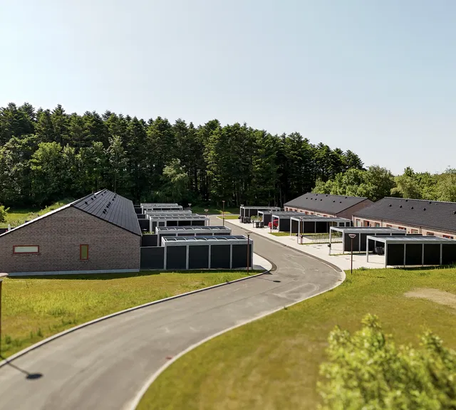 townhouse Vester Thirupvej 32 Hjørring – STEINERVÆNGET – 83m2 – Rækkehus.