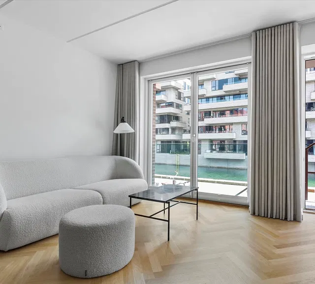 apartment Moderne bolig med terrasse og direkte adgang til kajen