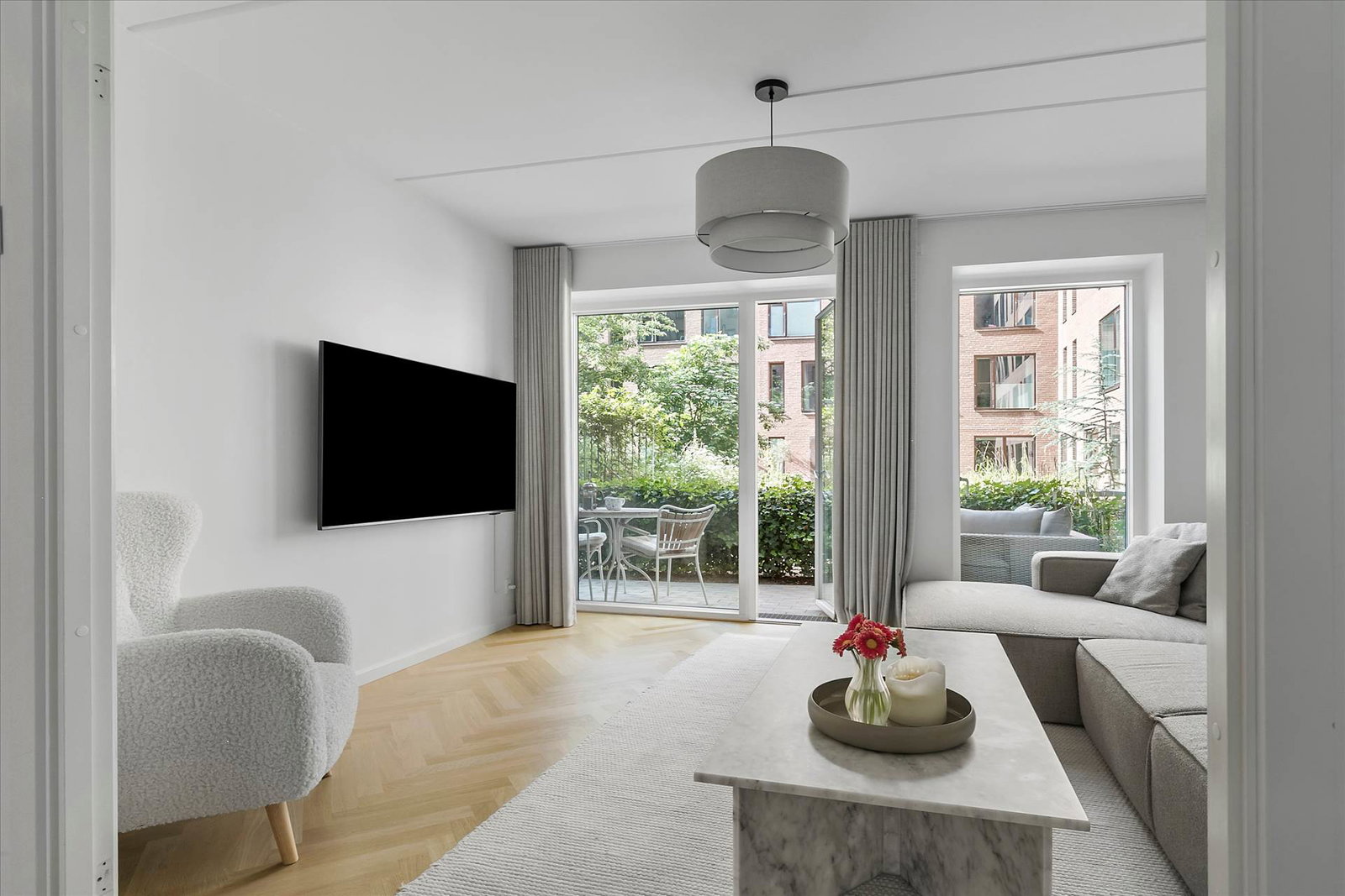 Visual presentation of the listing