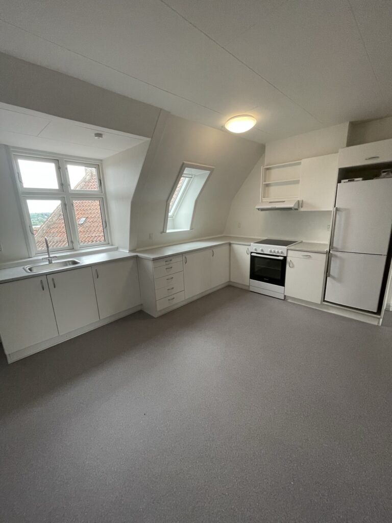 apartment Spacious 3-Room Apartment with Balcony in Randers C