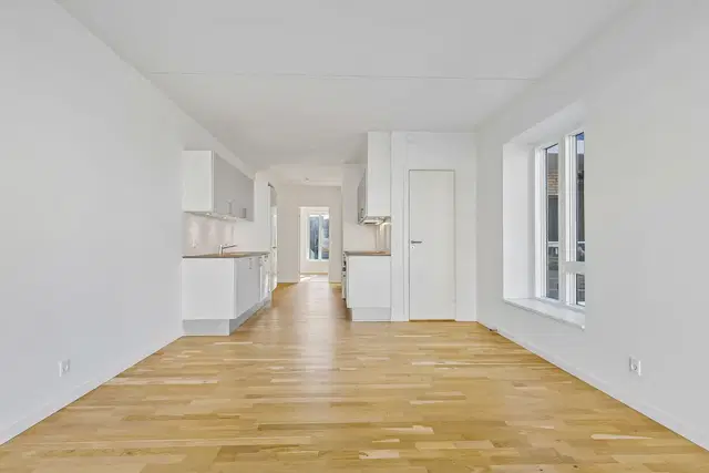 apartment Lys 3-værelses lejlighed med altan i Odense V