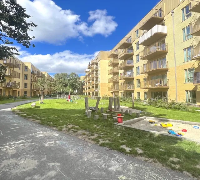 apartment Lys og moderne bolig med vestvendt terrasse