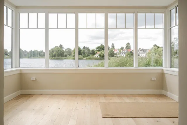 house Historisk villa i første række til Birkerød Sø