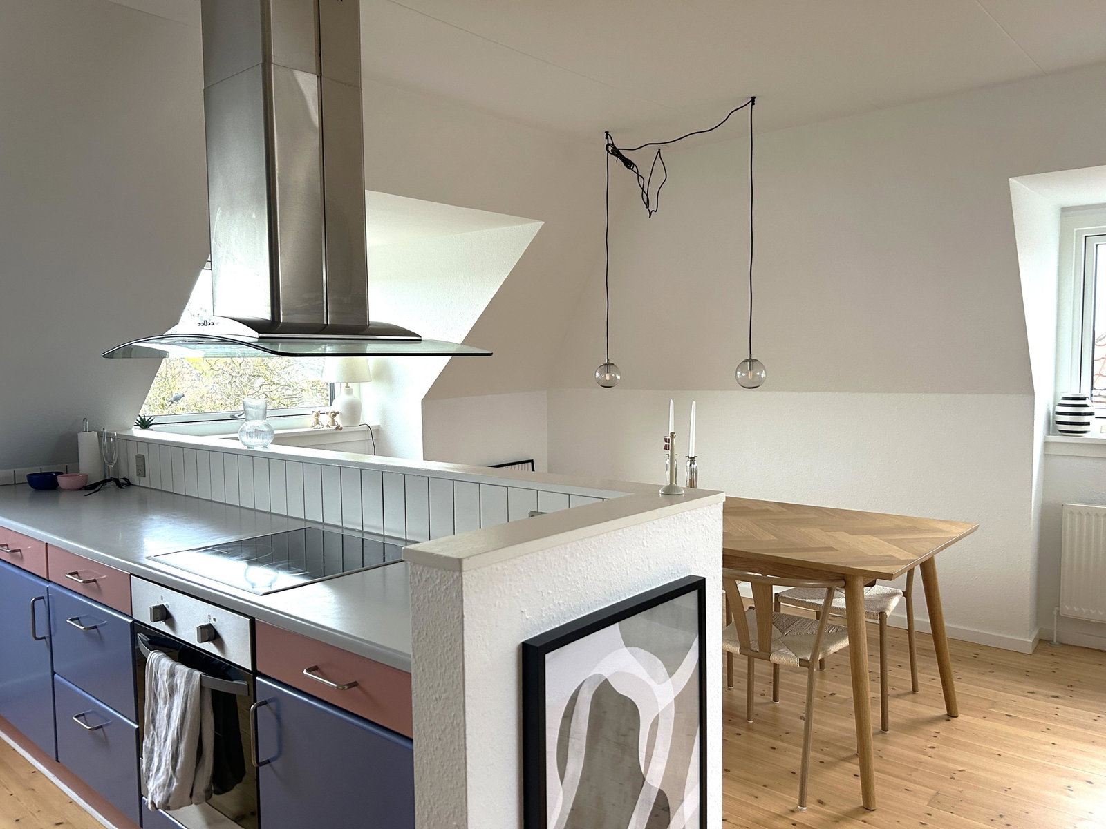 apartment Lys og indbydende lejlighed med unik indretning