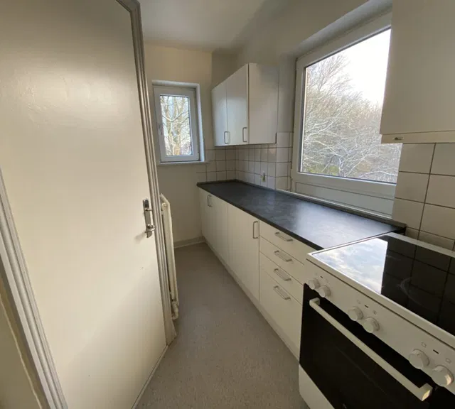 apartment 2-værelses på øverste etage med egen altan