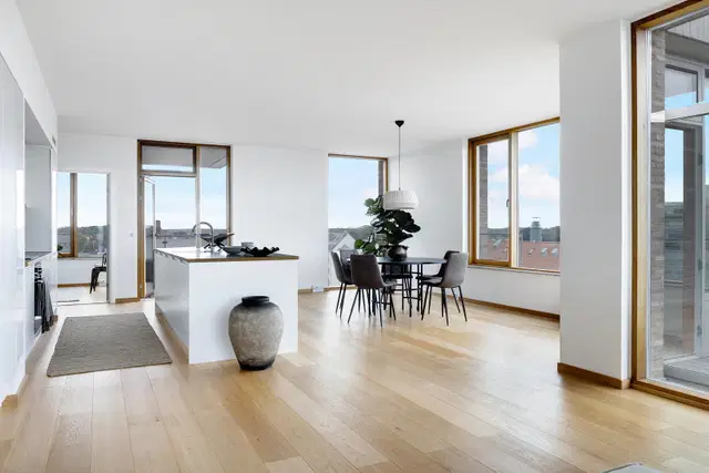 apartment 4-værelses lejlighed nær Øresund i Hellerup