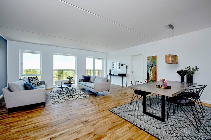 Rummelig 4-værelses bolig på 133 m² - Else Alfelts Vej, København S - 0