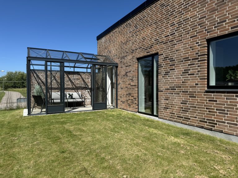 townhouse 4vær rækkehus i et plan med have og orangeri