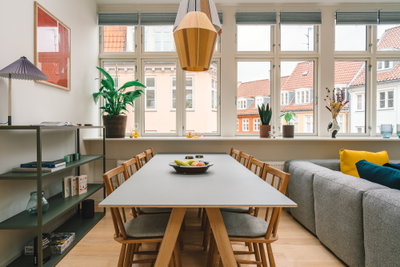 Lyst enkeltværelse i historisk lejlighed nær centrum - Pilestræde, København K - 1