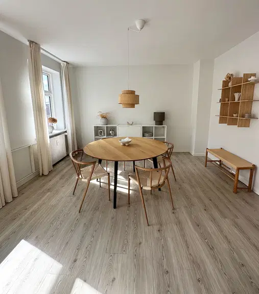 apartment Stor og moderne 3-værelses lejlighed i Vestbyen!