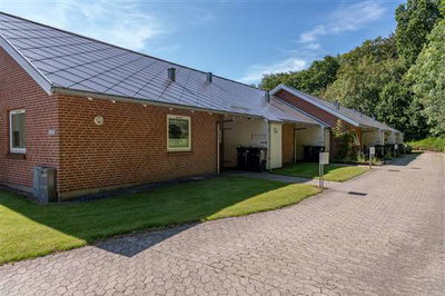 Lyse 2-værelses rækkehuse med terrasse i Hovedgård - Skovbrynet, Hovedgård - 2