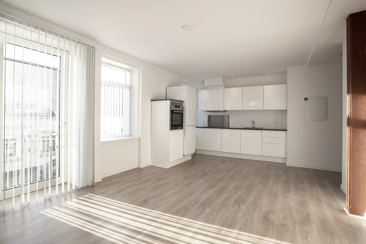Lys og moderne bolig centralt med parkering og husdyr tilladt - Kjærulfsgade, Nørresundby - 0