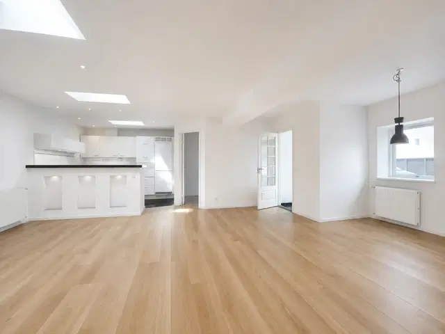 townhouse Lys og moderne bolig med central placering i Dronninglund