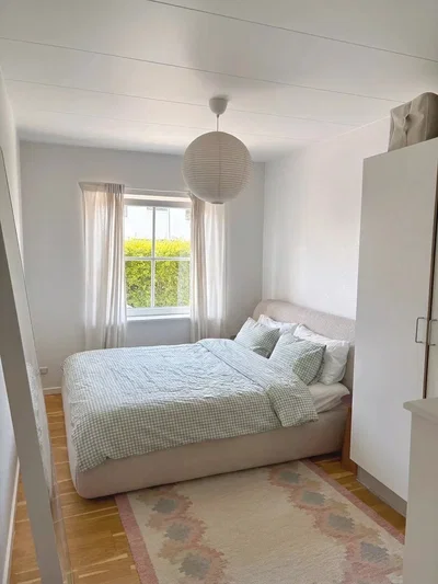 Lys 2-værelses i stueplan med privat terrasse, parkering og husdyr tilladt efter aftale - Blegkilde Alle, Aalborg - 3