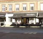 apartment Lys 2-værelses på 85 m2 med altan – midt på gågaden tæt på teater og station