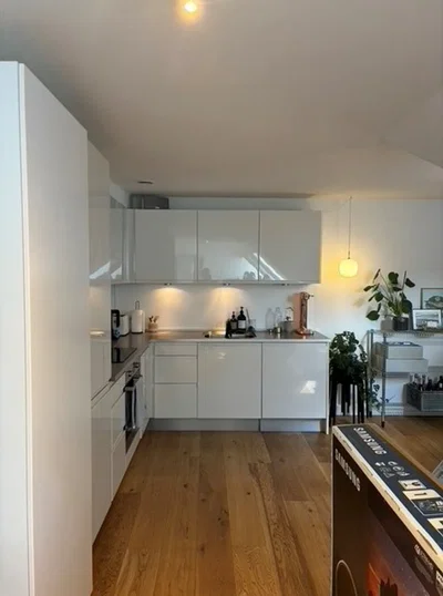 Lys 2-værelses lejlighed med attraktiv beliggenhed på Nørrebro - Nørrebrogade, København N - 3