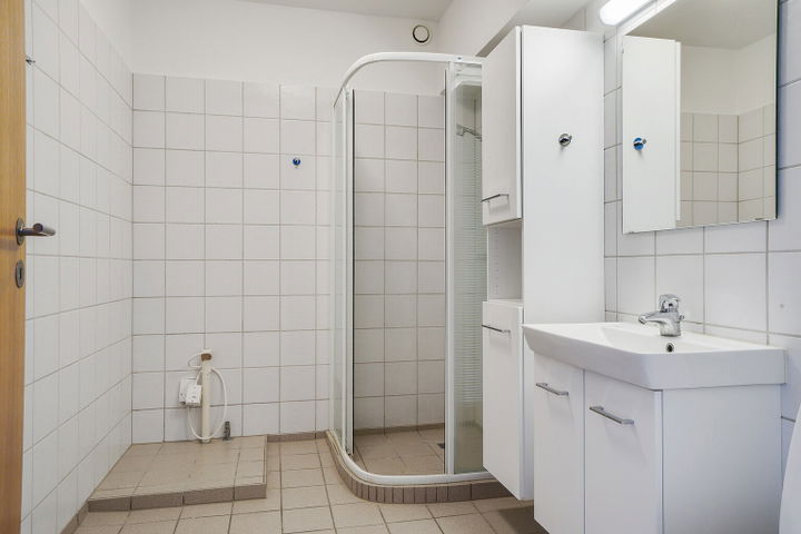Top-Floor Apartment in a Quiet Property - A.D. Burcharths Vej, Kolding - 3