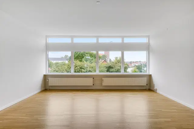 apartment Høj stue lejlighed i rolig ejendom