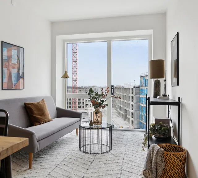 apartment Rummelig bolig i to etager med fem værelser