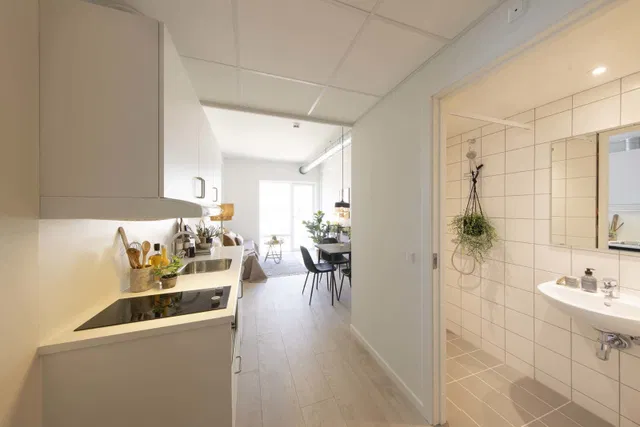 apartment 1-værelses bolig med metro lige ved døren