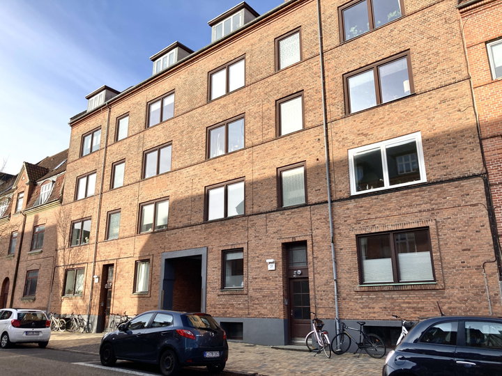 Lys 2-værelses lejlighed centralt i Odense C - Godthåbsgade, Odense C - 0