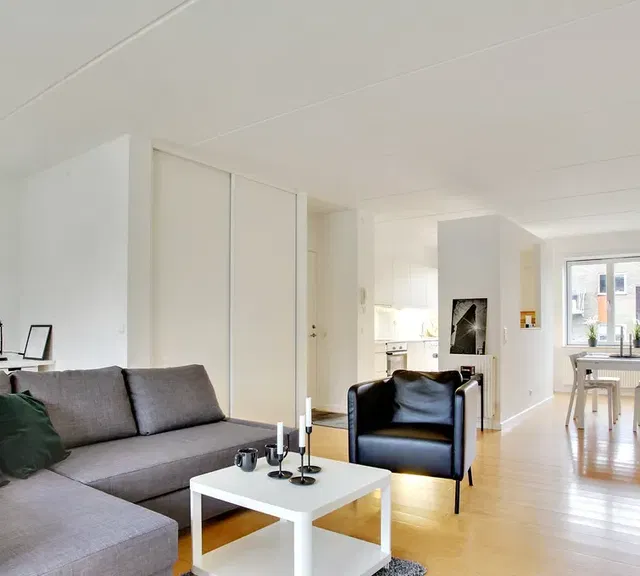 apartment Spacious 3-Room Home of 101 m² in Aalborg East