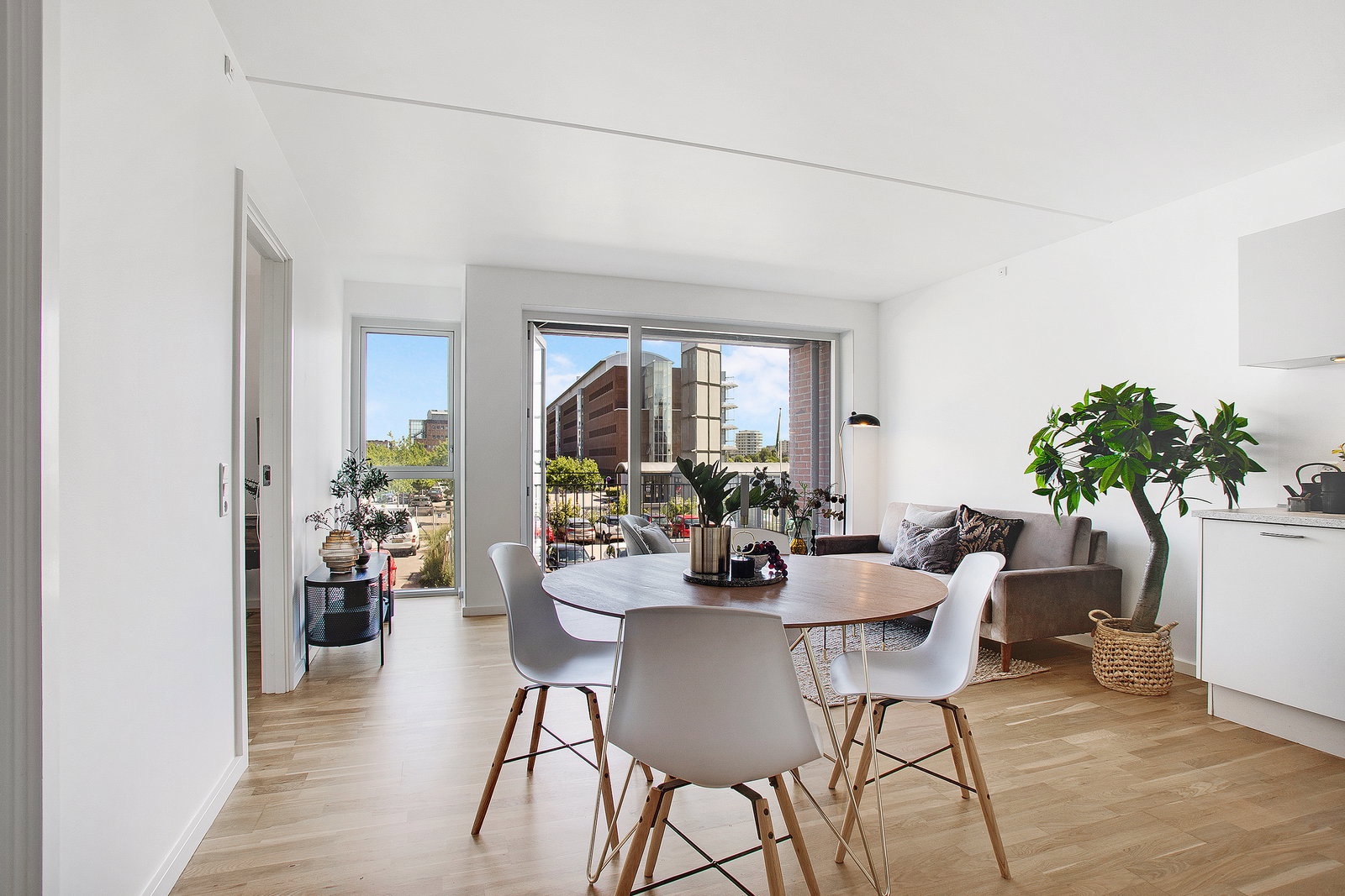 apartment Home with water on three sides in Teglholmen