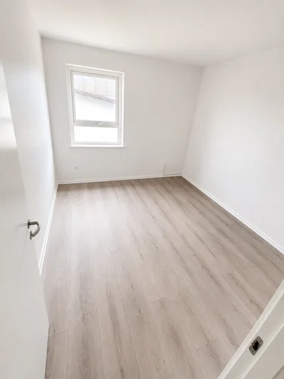 Lys og moderne lejlighed med gode rum - Slotsgade, Dronninglund - 4