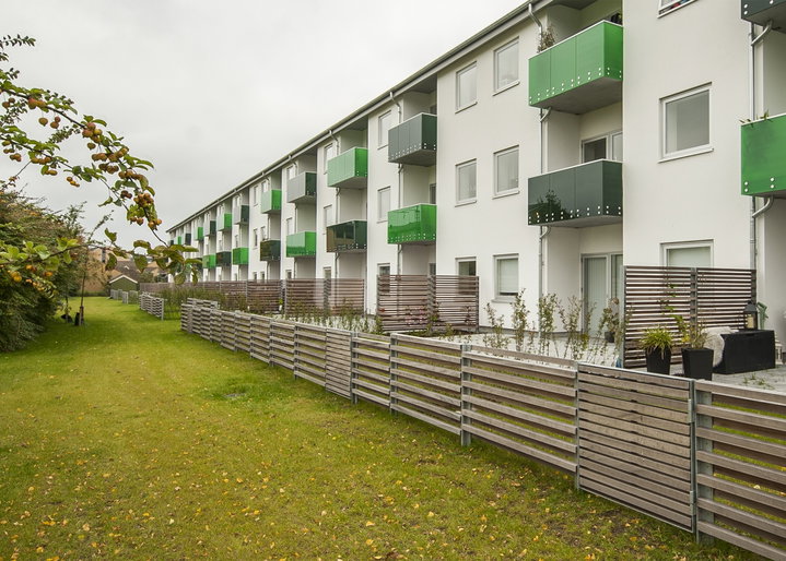 Moderne 3-værelses lejlighed med altan i grønt område - Peter Freuchens Vej, Aalborg SØ - 0
