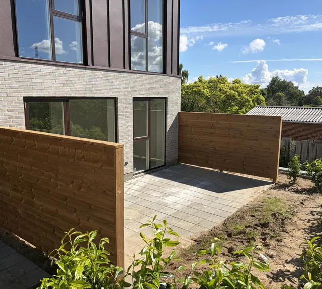 townhouse Attraktivt 5-værelses rækkehus i Stavtrup