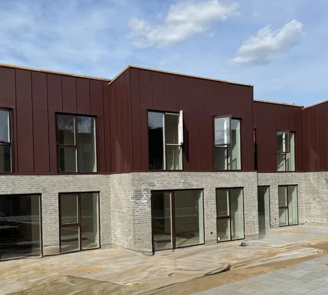 townhouse Moderne rækkehus med rolig beliggenhed i Stavtrup