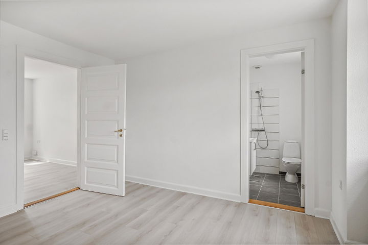 High Ceilings, Close to the City Centre - Skråningen, Kolding - 3