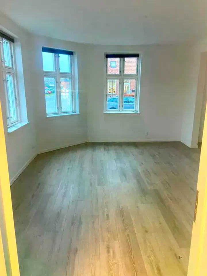 Bright 2-Room Apartment with Modern Kitchen in Vejle - Lollandsgade, Vejle - 4
