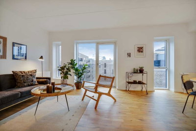 Lys lejlighed med altan og fælles gårdhave - Halldór Laxness Vej, København S - 1