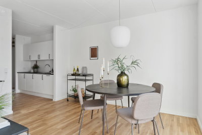 Lys og rummelig lejlighed på 77 m² - Spættevangen, Ishøj - 2