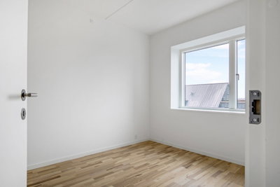 Lys 3-værelses lejlighed med privat altan - Gammel Køge Landevej, Valby - 2