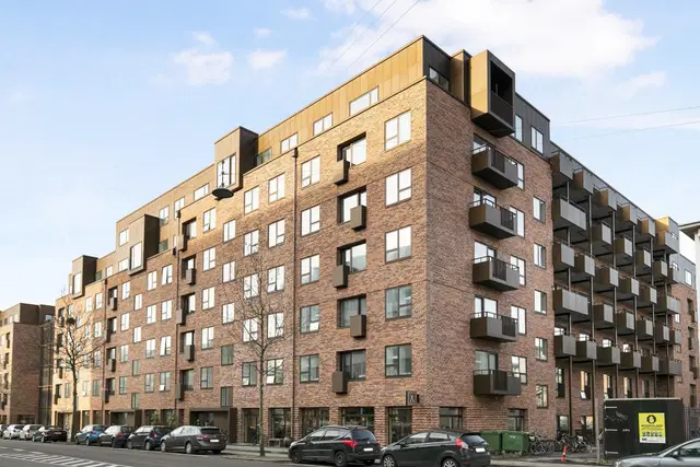apartment 3-værelses bolig i Valby med privat altan