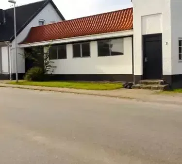apartment SINDAL - Hyggelig 1-værelses i stueplan med parkering og husdyr tilladt – tæt på bus og indkøb