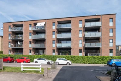 Lys og moderne 110 m² lejlighed med altan - Linde Allé, Vanløse - 1