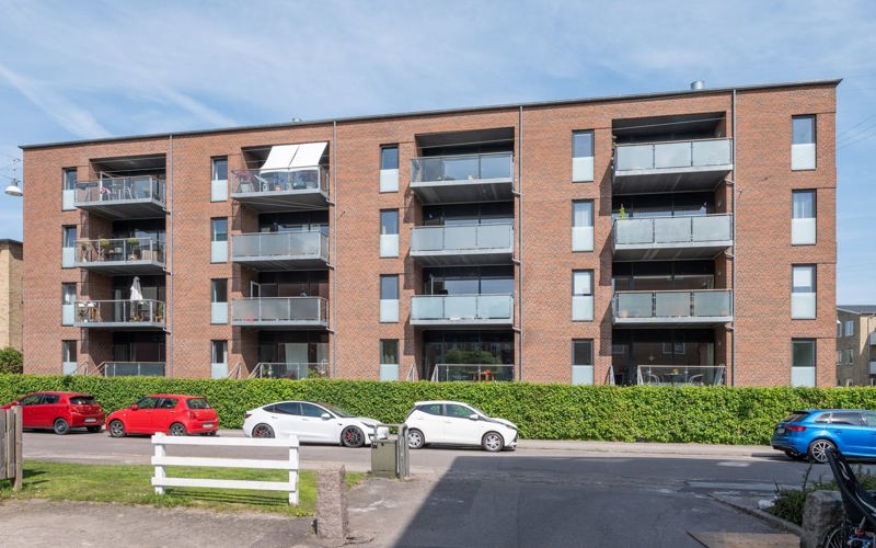 apartment Lys og moderne 110 m² lejlighed med altan