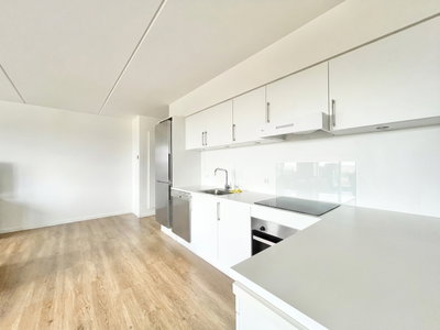 Moderne 4-værelses lejlighed på 112 m² med stor altan - Egeparken, Aalborg - 1