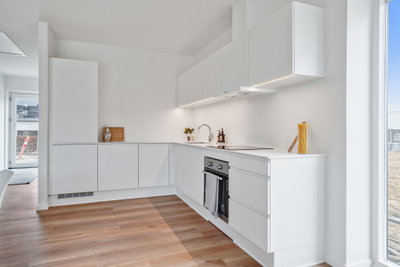 Lyst 4-værelses rækkehus med privat terrasse - Nerudas Alle, Aalborg Øst - 2