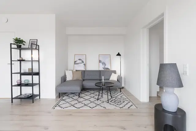 apartment Lys lejlighed med altan og moderne indretning